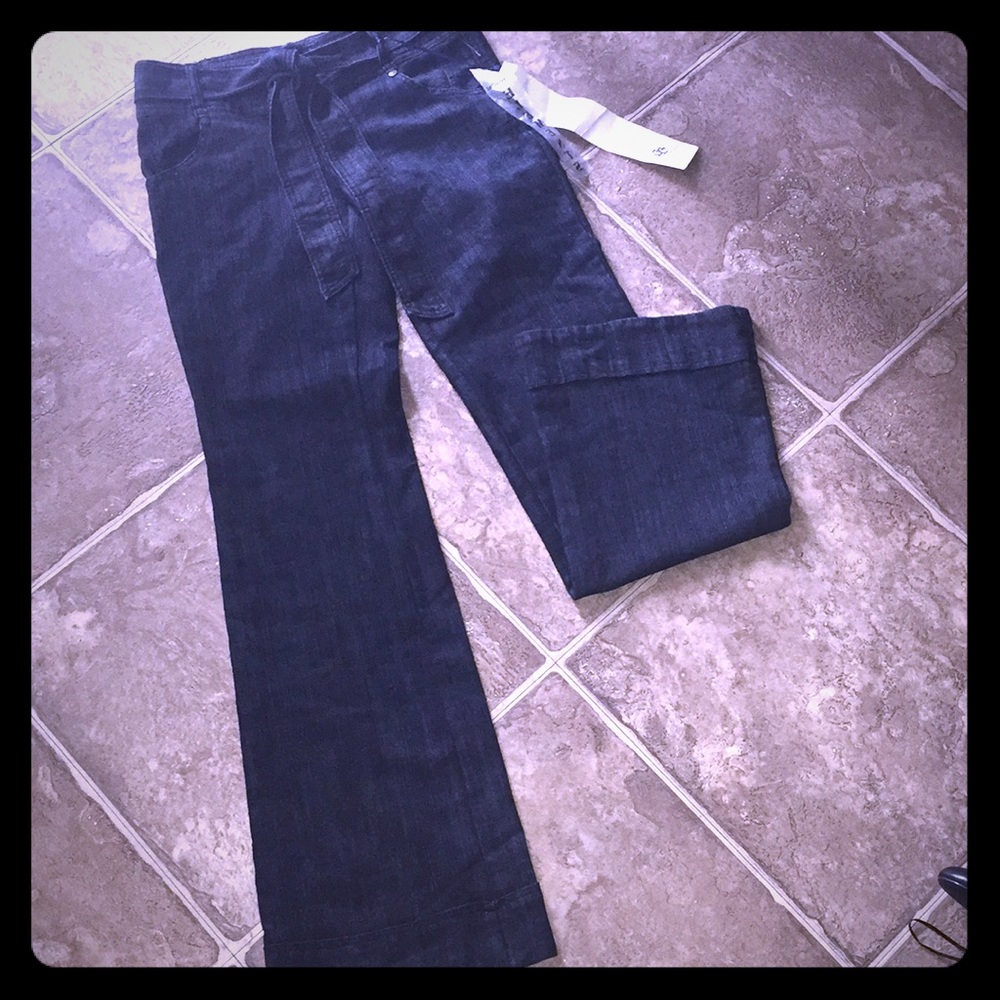 Jeans, never worn with tags